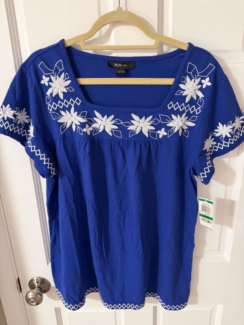 NWT Style & Co. Royal Blue Embroidered Square-Neck Top 100% cotton knit Large